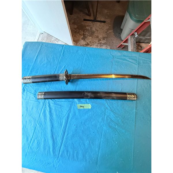 DECORATIVE SWORD WITH SCABBARD