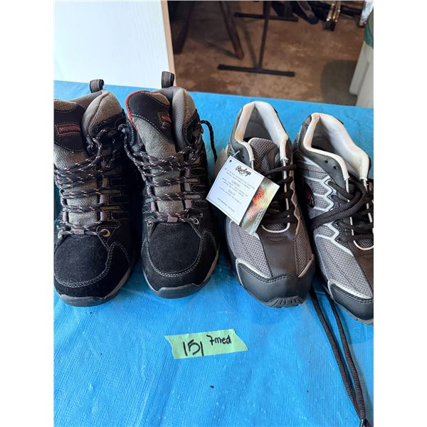 LOT OF RAWLINGS ATHLETIC SHOES