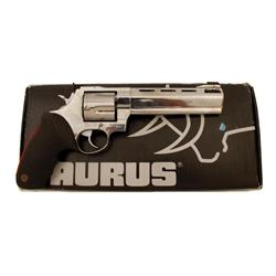 Taurus Raging Bull Cal .454casull SN:QL597601, Showing a heavy 6" BBL with vent rib, finger groove g