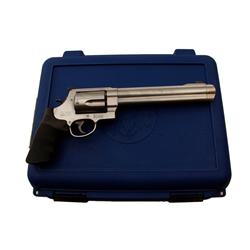 Smith & Wesson Mdl 500 Cal 50mag SN:CHD1129, Showing factory 8 3/8" BBL, stainless, wrap around grip