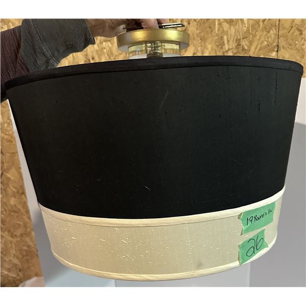 Ceiling light in black 19" round