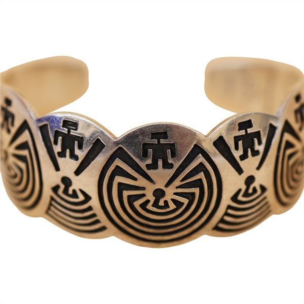 Sterling Fernando Puhuhefvaya Man in Maze Cuff