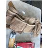 Image 2 : HONEYWELL THERMOSTAT, NEW DETHATCHING BLAD, AND TOOL BELT