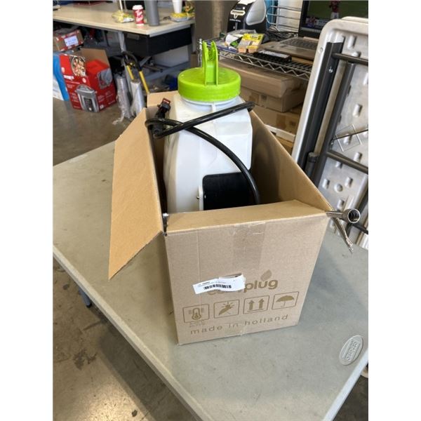 GREENHOUSE PRO 12L BATTERY BACKPACK SPRAYER. WORKING