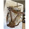 Image 3 : ANTIQUE CANVAS AND LEATHER HIKING BACK PACK