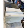 Image 1 : DANBY WINDOW AC UNIT - WORKING