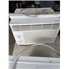 Image 3 : 2 WINDOW AC UNITS - WORKING