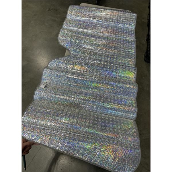 REFLECTIVE CAR WINDSHIELD COVER