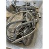 Image 5 : TOTE OF SINK FAUCETS