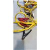 Image 4 : BUNDLE OF JUMPER CABLES