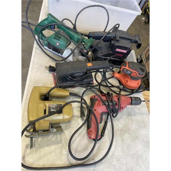 ASSORTED POWER TOOLS IN TOTE, SANDERS, PLANER ETC