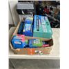 Image 1 : TRAY OF BETTER BOAT ITEMS INCLUDING TRAILER HITCH BALL MOUNT, TRANSOM SAVER, BILGE PUMP HOSE KIT, BU
