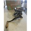 Image 5 : 2 10LB WEIGHTS,  VINTAGE MEAT GRINDER AND ASSORTED BASKETS