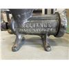 Image 6 : 2 10LB WEIGHTS,  VINTAGE MEAT GRINDER AND ASSORTED BASKETS