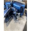 Image 5 : SUZUKI 7.5HP BOAT MOTOR - HANDLE BROKEN, MOTOR HAS COMPRESSION