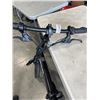 Image 4 : GO TRAX ELECTRIC SCOOTER. UNTESTED