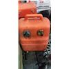 Image 4 : MERCURY 9.8HP OUTBOARD MOTOR WITH GAS TANK, NO HOSE, STARTED UP, MAY NEED SERVICE