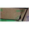 Image 2 : BOX OF LEAF JUMBO BATHROOM TISSUE - 12 ROLLS OF 1000, 2 PLY WHITE
