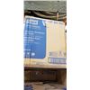 Image 1 : TORK 1/4 FOLD DINNER NAPKINS - WHITE, 2 PLY, 8 PACKS OF 375, 3000 TOTAL