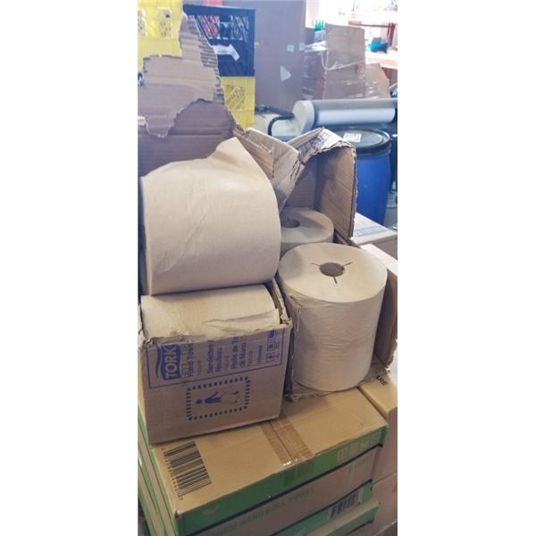 5 ROLLS TORK NATURAL PAPER TOWL ROLLS