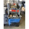 Image 1 : 2 TOTES OF LOAD STRAPS