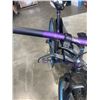 Image 2 : UNBRANDED MOUNTAIN BIKE