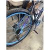 Image 3 : UNBRANDED MOUNTAIN BIKE