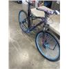 Image 4 : UNBRANDED MOUNTAIN BIKE