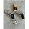 Image 1 : 3 BUTANE LIGHTERS AND STERLING ANGEL PIN