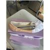Image 2 : 5 NEW PAIRS ASSORTED SIZES WOMENS SHOES