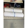 Image 3 : 2 LARGE BUNDLES OF WHITE CONSTRUCTION PAPER