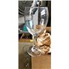 Image 4 : 2 BOXES OF RESTUARANT WINE GLASSES - 42 TOTAL