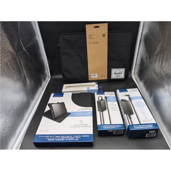 NEW UNIVERSAL LAPTOP CHARGER AND ELECTRONIC ACCESSORIES
