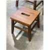 Image 4 : WOOD SIDE TABLE, FOOT STOOL, AND LEATHE BAR STOOL