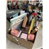 Image 3 : TRAY OF BEAUTY ITEMS INCLUDING BLOOMORA EYE MASK SET, MICRODART BLEMISH PATCHES, 24K GOLD  COLLAGEN 