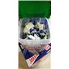 Image 2 : NEW OXI CLEAN STAIN REMOVER. 5.25 KG, AND CASCADE PLATINUM PLUS DISHWASHER DETERGENT ACTIONPACS. A F