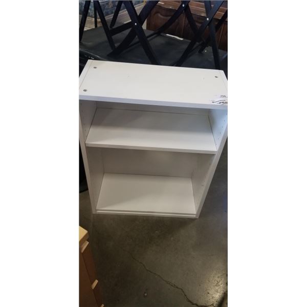 WHITE BOOKSHELF