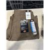 Image 3 : 3 PAIRS NEW DICKIES  SHORTS - SIZE 32 AND 30
