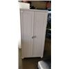 Image 1 : WOOD WARDROBE