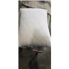 Image 4 : NEW BELOW ZERO SLEEPING PILLOW AND LARGE GREY BLANKET