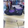 Image 4 : 5 NEW PAIRS ASSORTED SIZES WOMENS SHOES