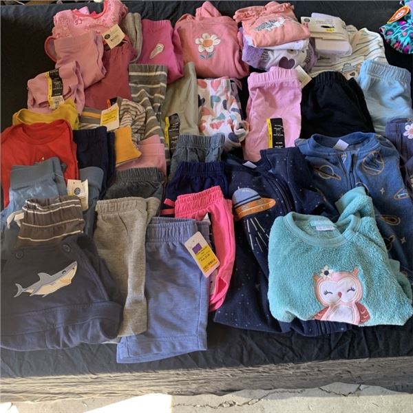 LOT OF NEW INFANT/TODDLER CLOTHING SIZE 6 MONTH~24 MONTHS 37PCS