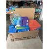 Image 2 : TRAY OF BETTER BOAT ITEMS INCLUDING TRAILER HITCH BALL MOUNT, BOAT SEAT PEDESTAL, 2 IN X 20FT WINCH 