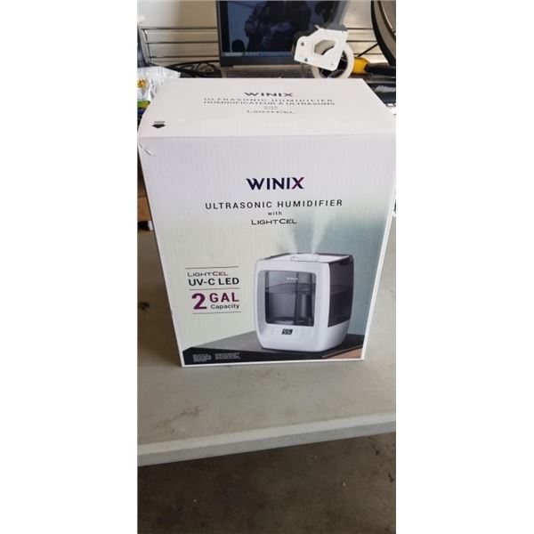 WINIX ULTRASONIC HUMIDIFIER WITH LIGHTCEL. OPEN BOX
