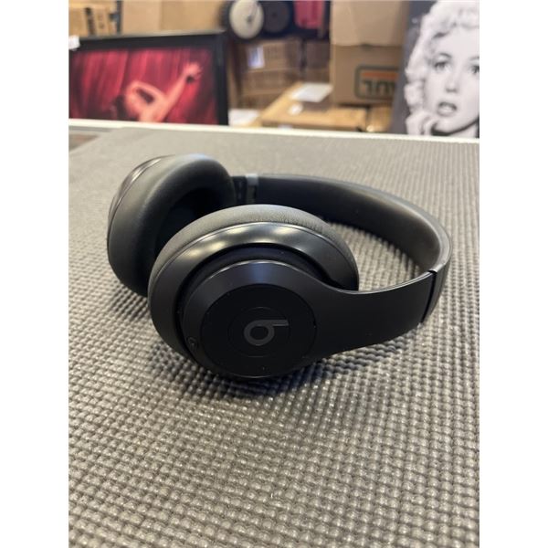 BEATS STUDIO PRO OVER-EAR NOISE CANCELLING BLUETOOTH HEADPHONES - TESTED WORKING, RETAIL $469
