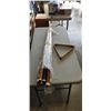 Image 1 : BUNDLE OF POOL CUES AND TRIANGLE