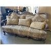 Image 6 : OVERSIZED CARVED 3 PIECE SOFA SET - SOFA, LOVE SEAT, AND ARM CHAIR