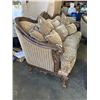 Image 7 : OVERSIZED CARVED 3 PIECE SOFA SET - SOFA, LOVE SEAT, AND ARM CHAIR