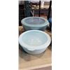 Image 4 : NEW MELAMINE 4 PIECE SERVING SET AND A 5 BOWL SERVING SET
