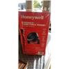 Image 2 : HONEYWELL 8" SUPER TECH FAN - TESTED WORKING